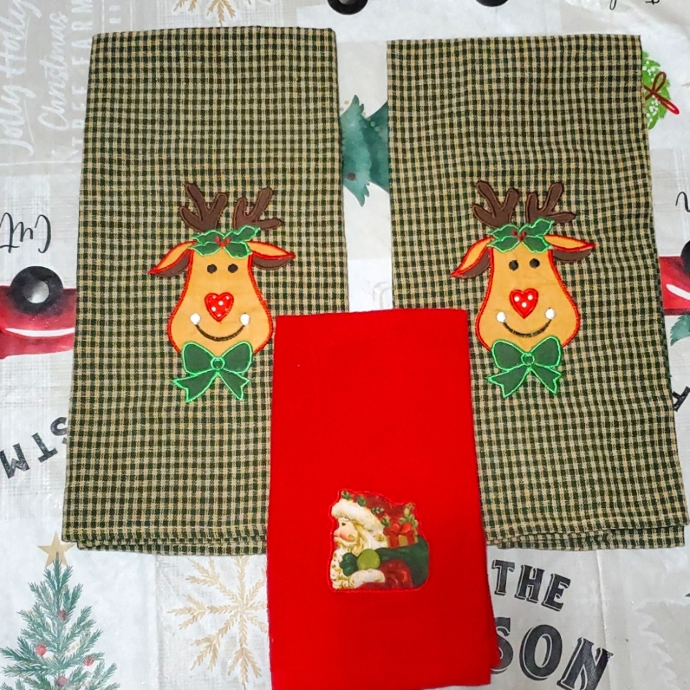 Set of 3  Christmas towels